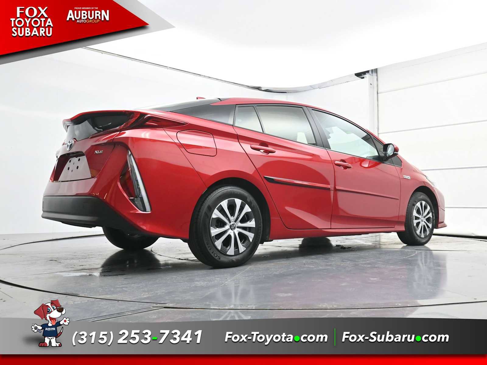 Used 2022 Toyota Prius Prime XLE image 18