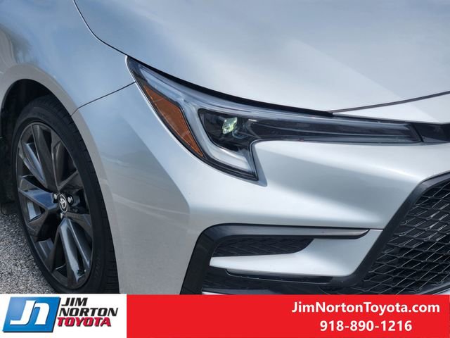 Used 2025 Toyota Corolla SE w/ SE Premium Package FWD image 10
