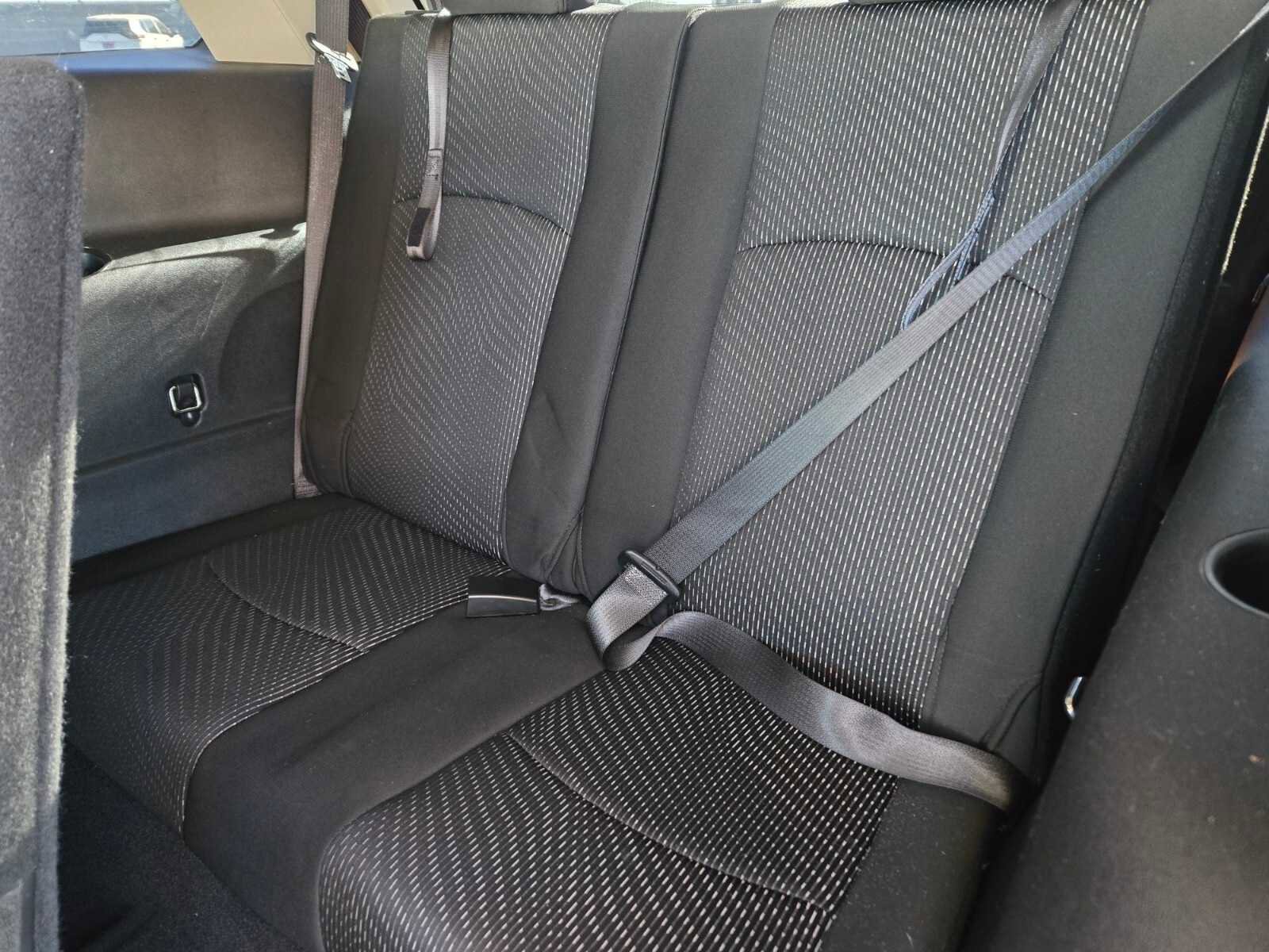 Used 2020 Dodge Journey SE w/ SE Popular Equipment Group image 12