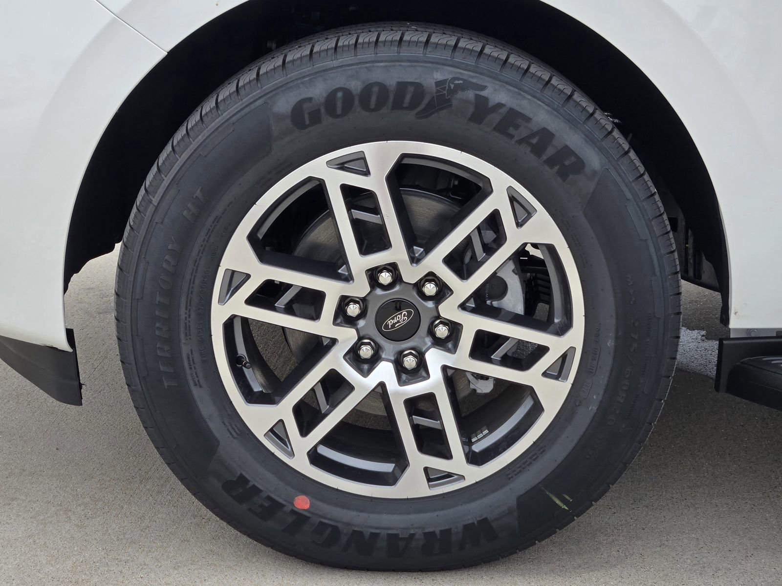 New 2026 Ford Expedition Active RWD image 13