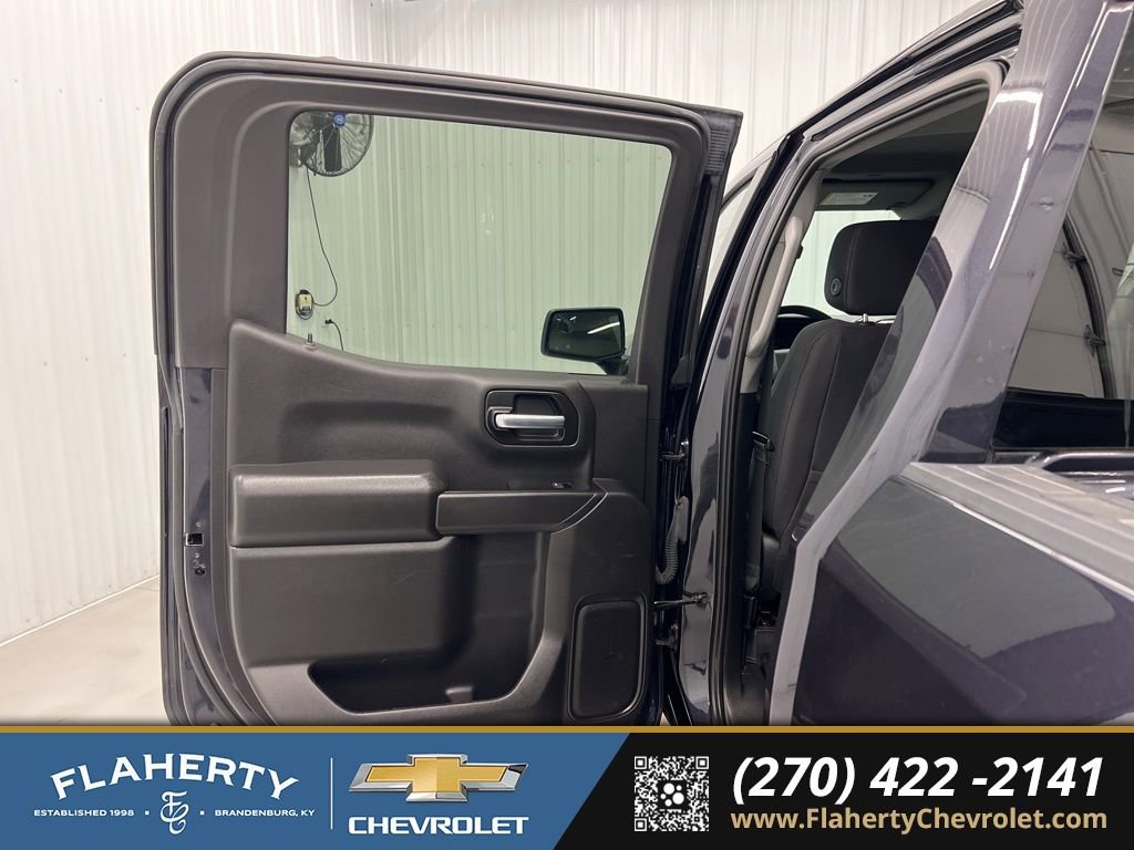 Used 2023 Chevrolet Silverado 1500 Custom image 10