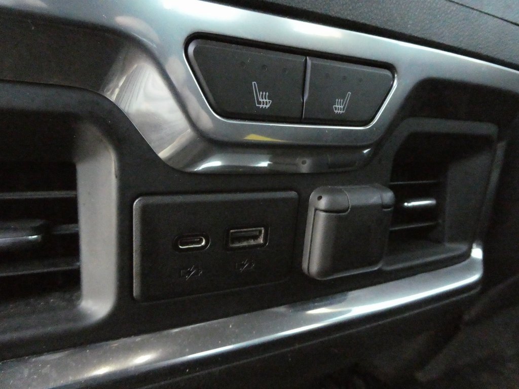 Used 2020 GMC Sierra 1500 SLT w/ SLT Premium Plus Package image 47