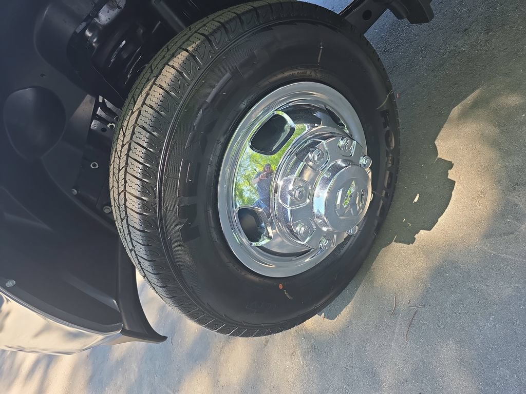 New 2026 RAM 3500 Tradesman AWD/4WD image 30