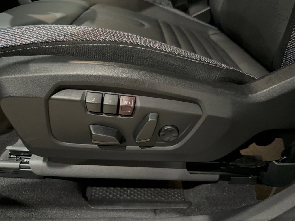 Certified 2025 MINI Cooper Countryman S image 9