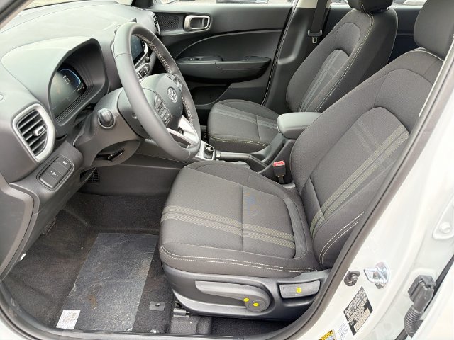 New 2026 Hyundai Venue SEL FWD image 22