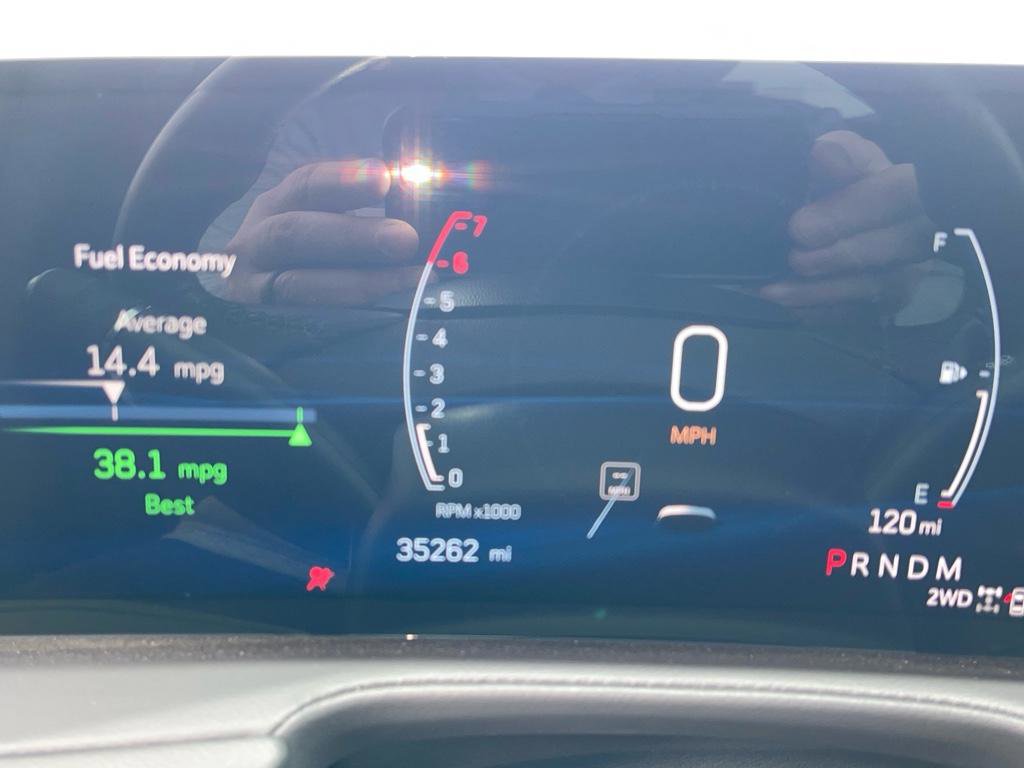 Used 2024 Cadillac XT4 Premium Luxury image 19