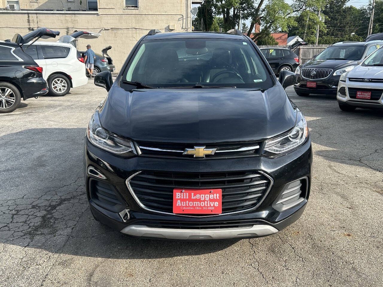 Used 2019 Chevrolet Trax LT w/ LT Convenience Package AWD/4WD image 3