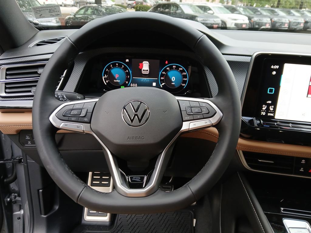 New 2026 Volkswagen Atlas Cross Sport SEL R-Line image 14