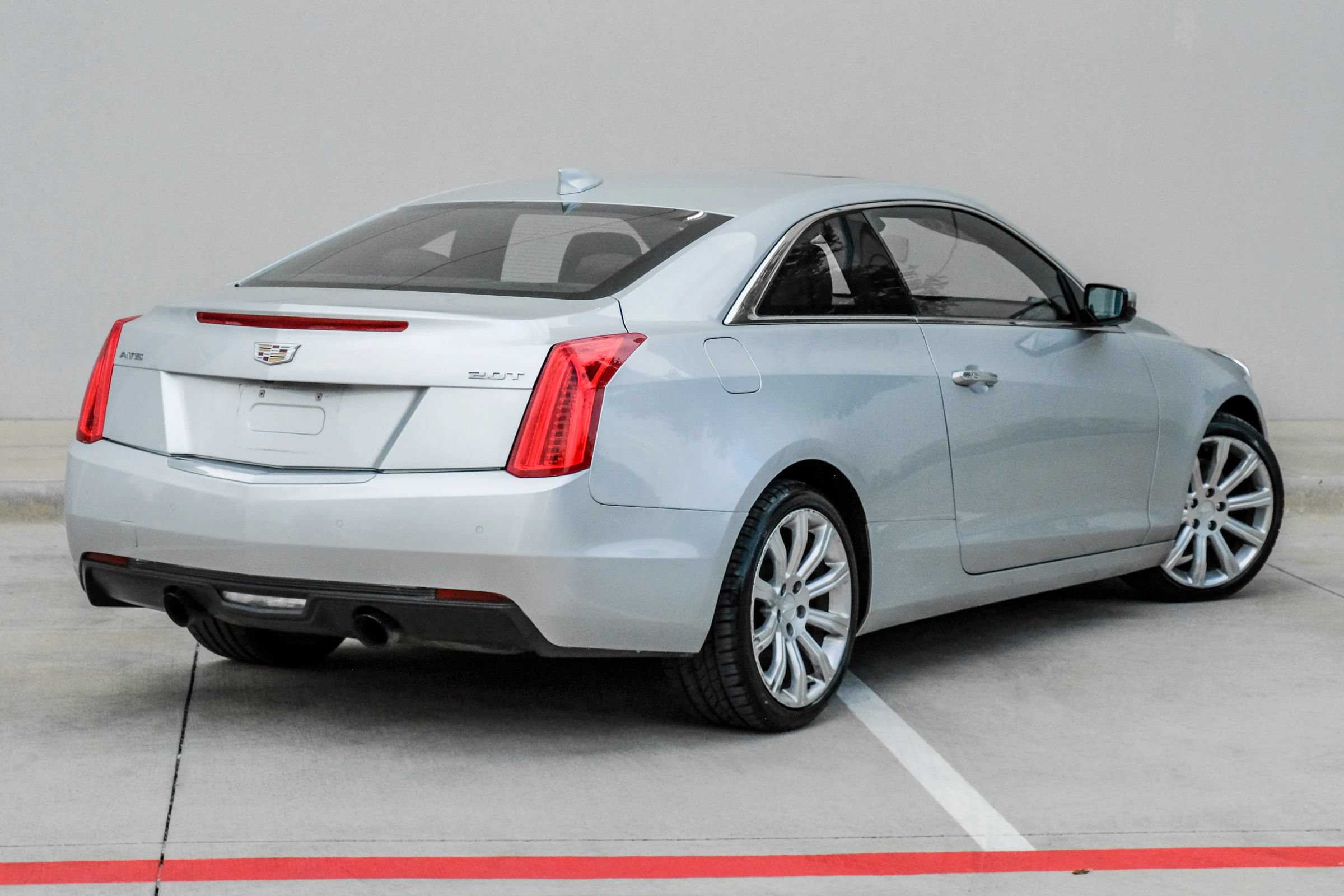 Used 2016 Cadillac ATS Luxury w/ Safety and Security Package RWD image 4