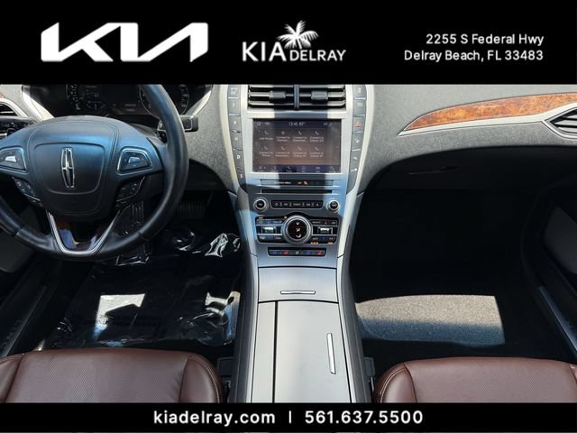 Used 2020 Lincoln MKZ Reserve w/ Luxury Package FWD image 13