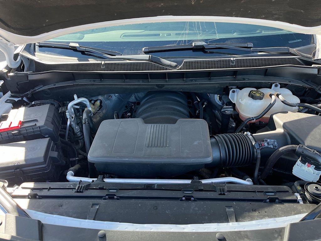 Used 2023 Chevrolet Suburban LS AWD/4WD image 31
