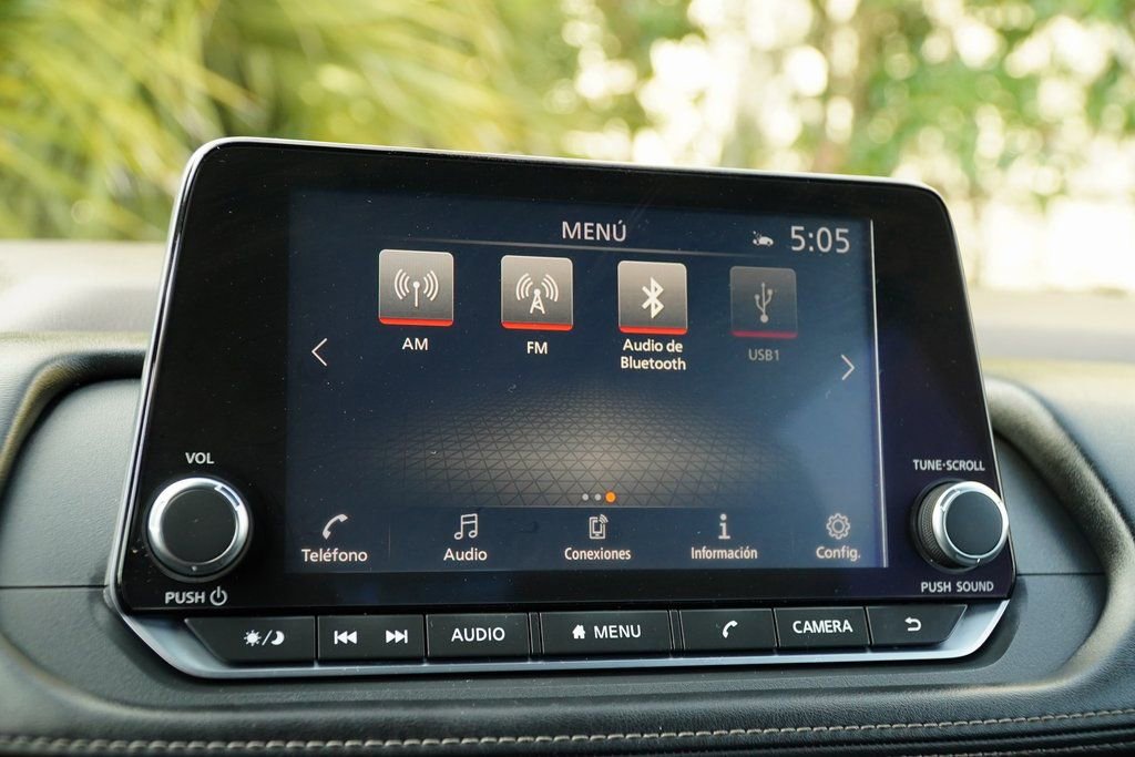 Used 2022 Nissan Rogue SV AWD/4WD image 22