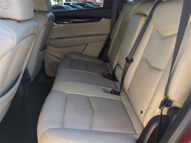 Used 2017 Cadillac XT5 Luxury w/ Driver Awareness Package image 14