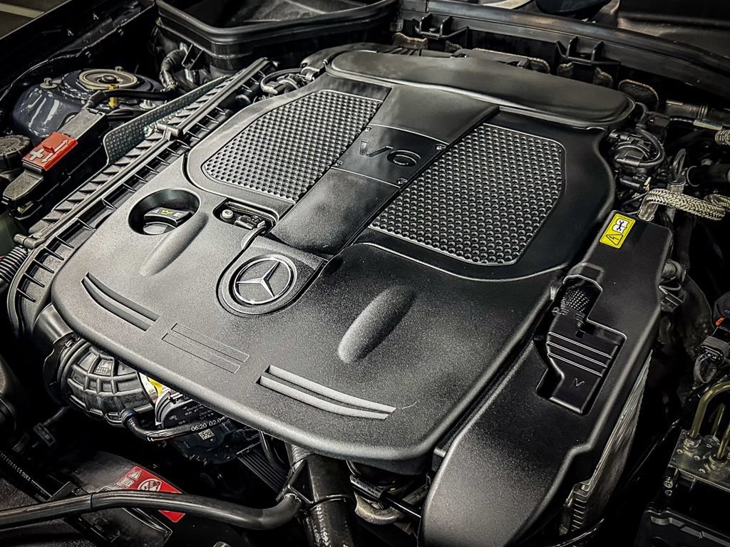 Used 2012 Mercedes-Benz SLK 350 image 31