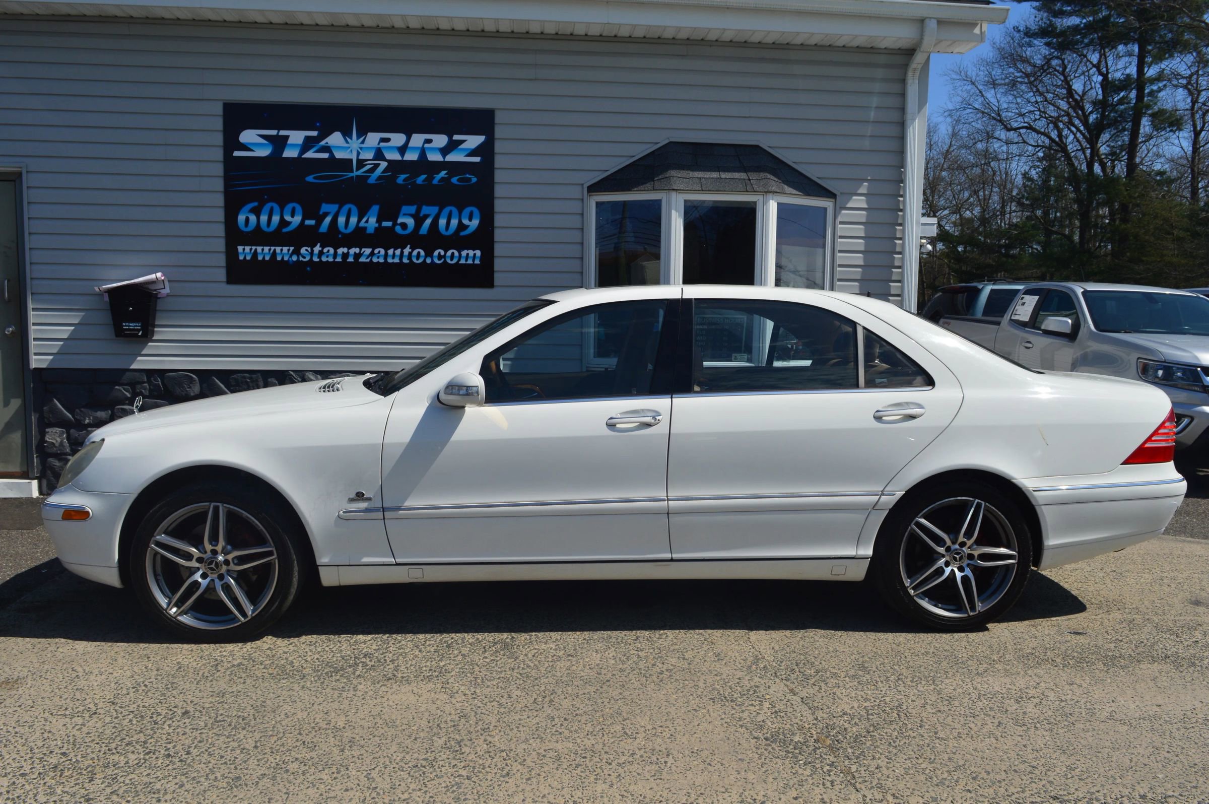 Used 2005 Mercedes-Benz S 430 4MATIC image 2