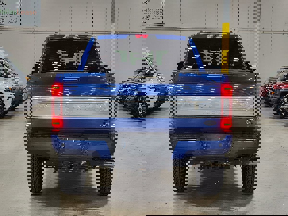 Used 2022 Ford F250 Platinum w/ FX4 Off-Road Package image 11