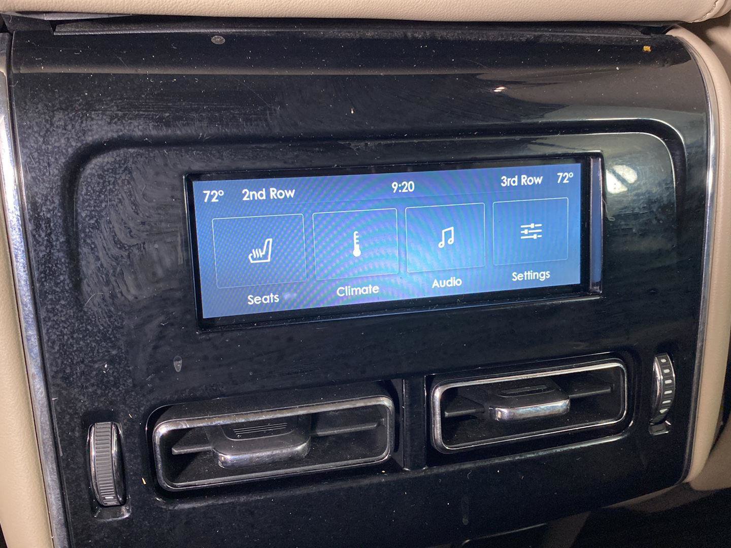 Used 2020 Lincoln Aviator Reserve w/ Equipment Group 202A AWD/4WD image 28