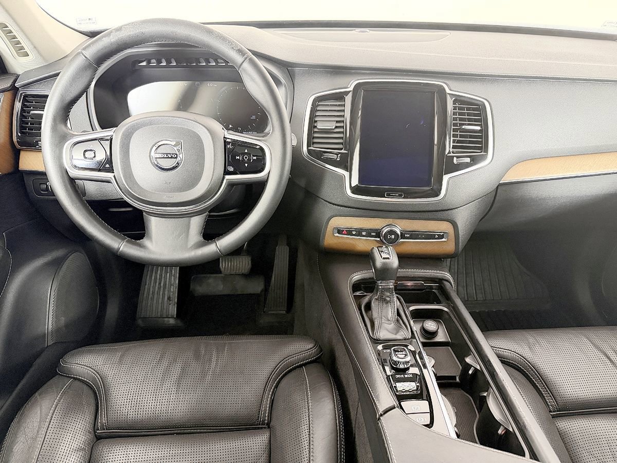 Used 2017 Volvo XC90 T6 Inscription w/ Vision Package image 57