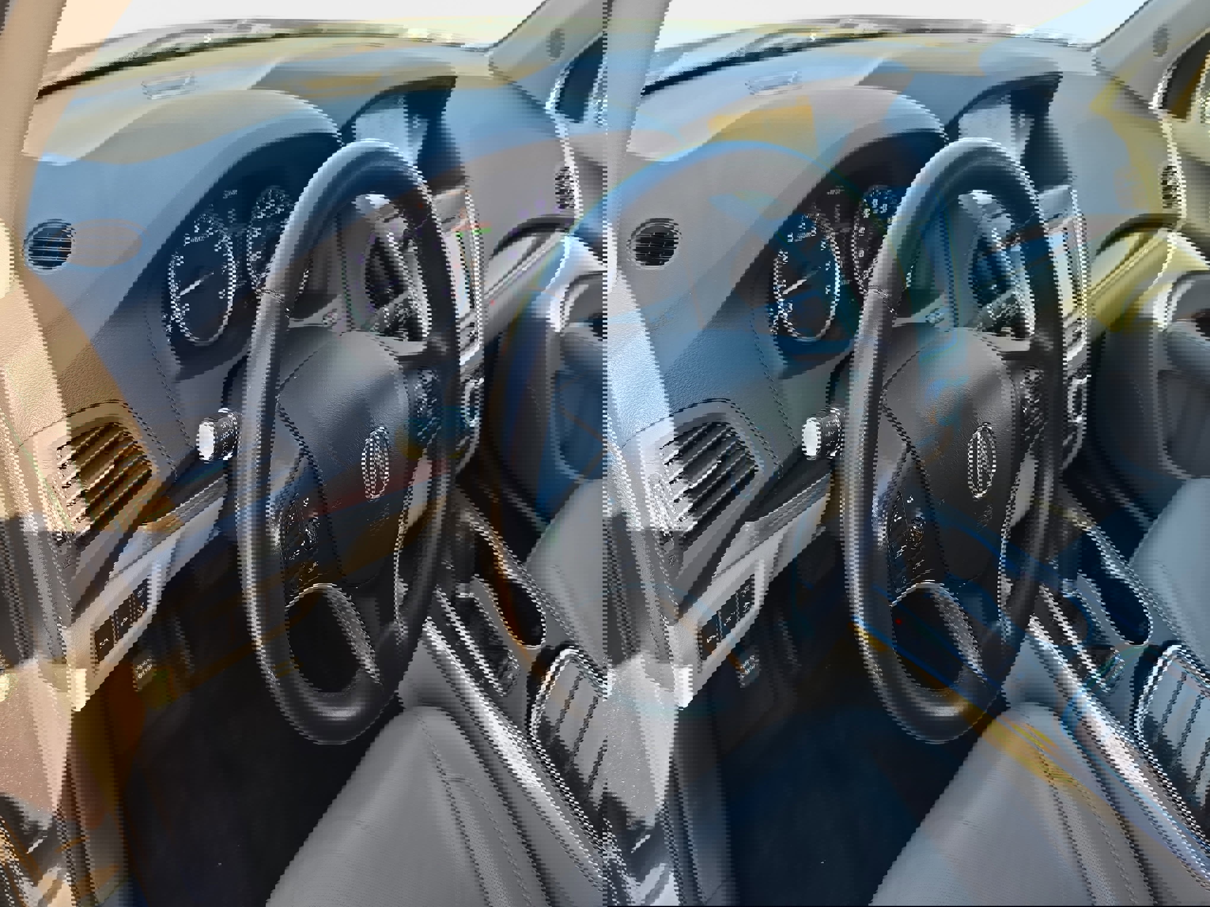 Used 2015 Acura MDX FWD w/ Advance & Entertainment image 16