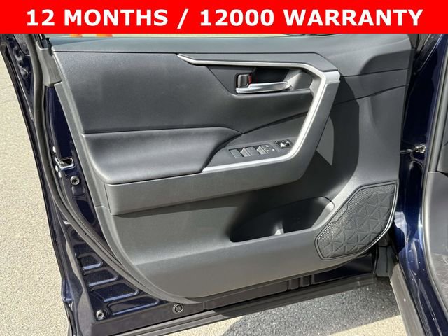 Used 2019 Toyota RAV4 XLE w/ Convenience Package image 13