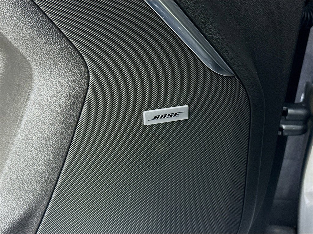 Used 2021 GMC Yukon Denali w/ Denali Premium Package image 20