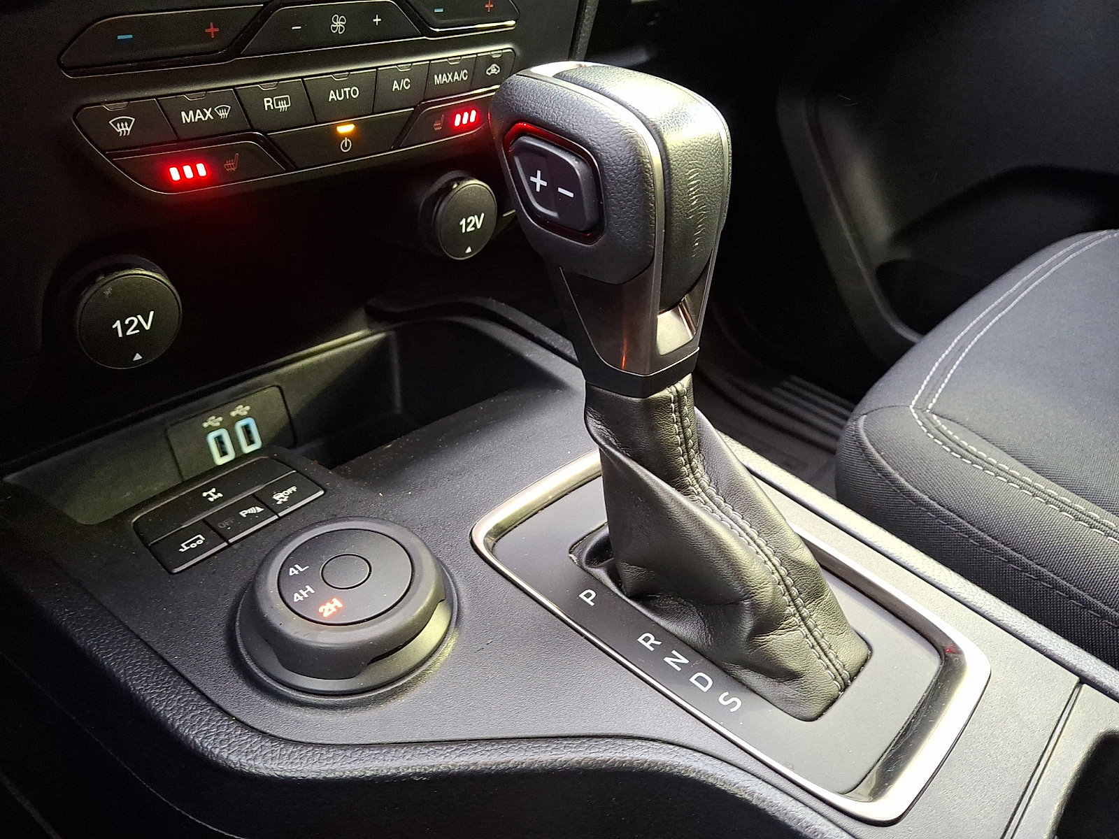 Certified 2023 Ford Ranger XLT w/ Equipment Group 302A High image 22