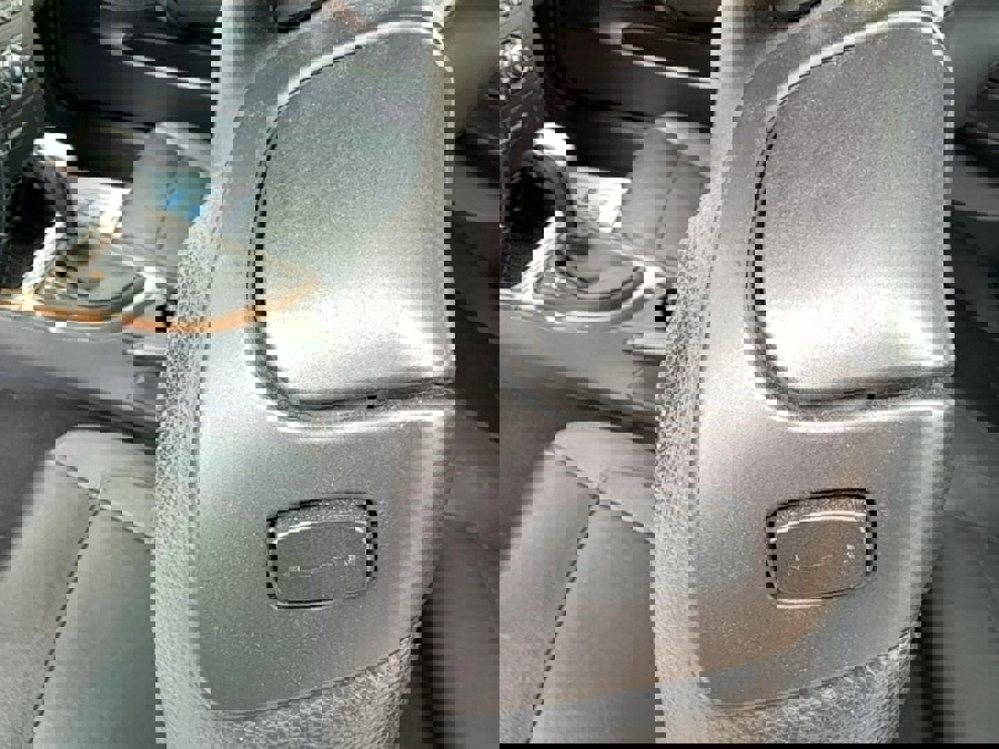 Used 2011 BMW 128i Convertible image 13