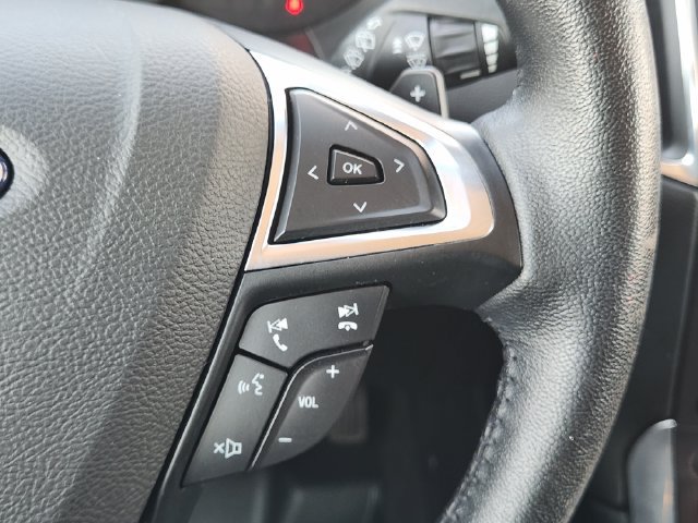 Used 2019 Ford Edge Titanium w/ Cargo Accessory Package AWD/4WD image 30