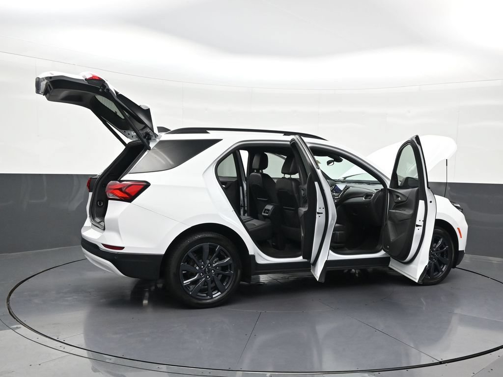 Used 2024 Chevrolet Equinox RS w/ RS Leather Package FWD image 36