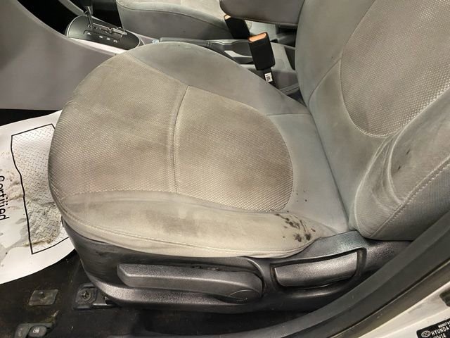 Used 2014 Hyundai Accent GLS image 18