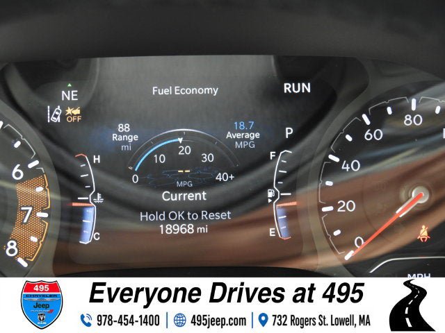Used 2023 Jeep Compass Latitude AWD/4WD image 18