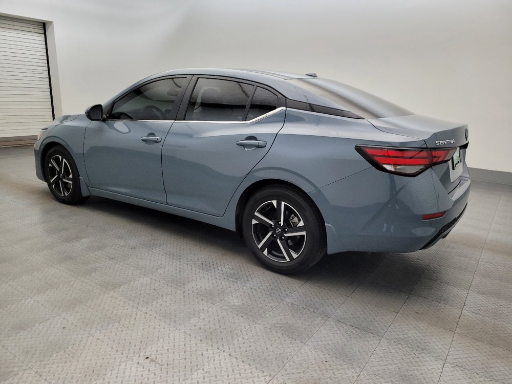 Used 2025 Nissan Sentra SV FWD image 3