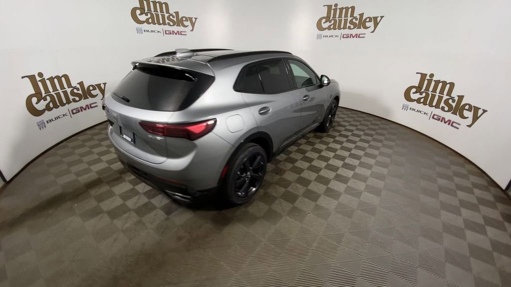 Certified 2024 Buick Envision Sport Touring image 8