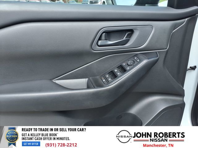 Certified 2025 Nissan Rogue S image 26