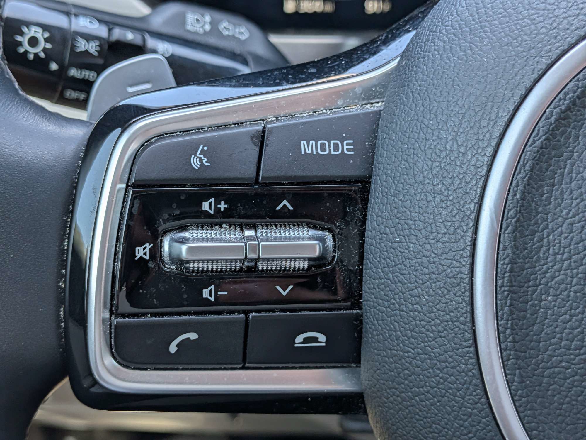 Used 2023 Kia Sorento SX AWD/4WD image 25