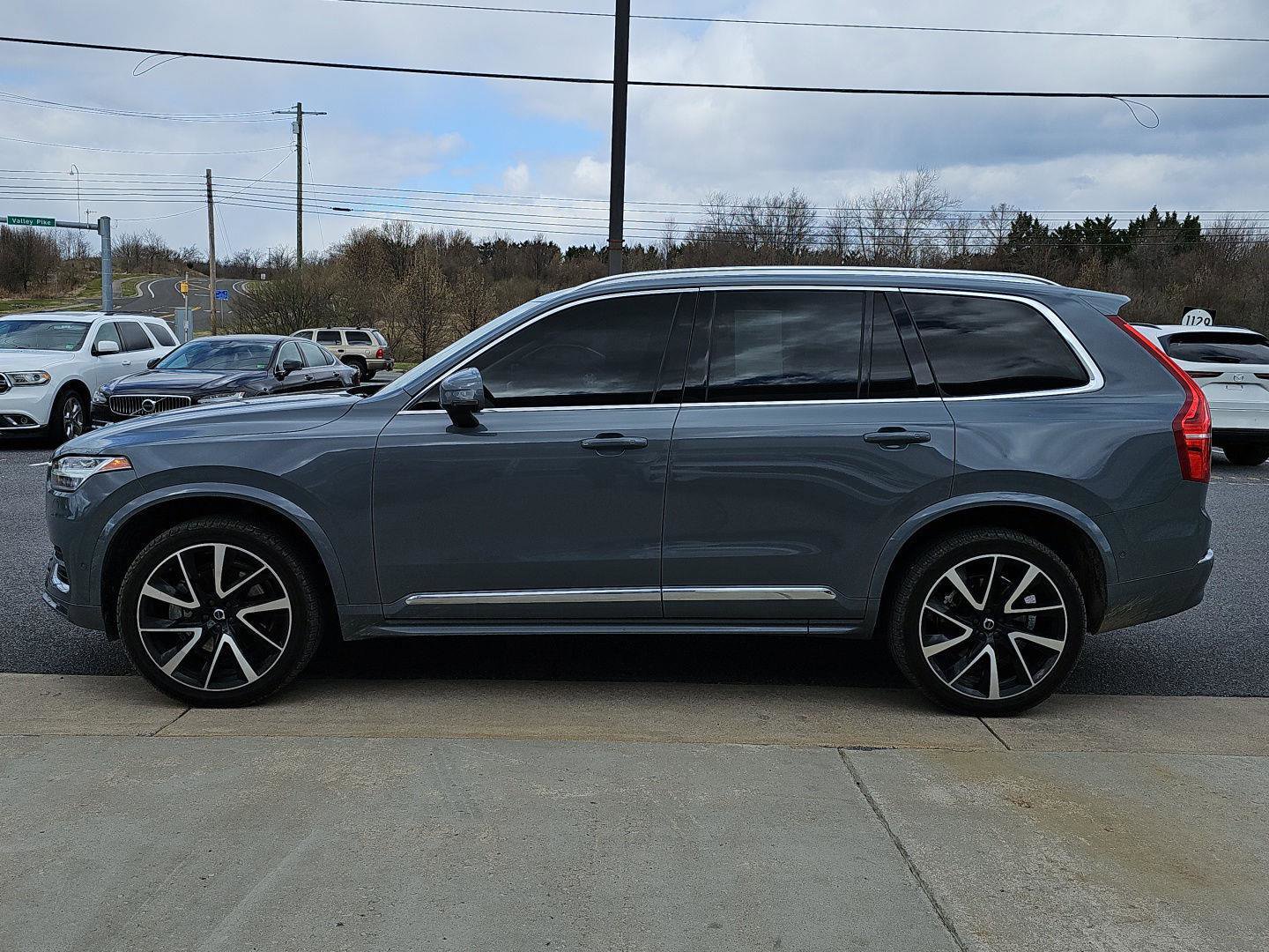 Used 2023 Volvo XC90 B6 Plus w/ Protection Package Premier image 3