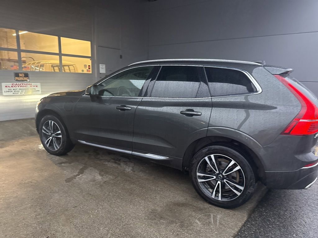 Used 2021 Volvo XC60 T8 Inscription Expression w/ Advanced Package AWD/4WD image 12