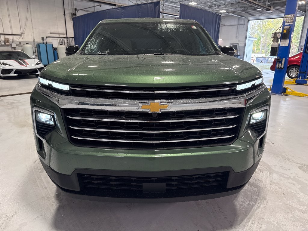 New 2027 Chevrolet Traverse LT AWD/4WD image 49