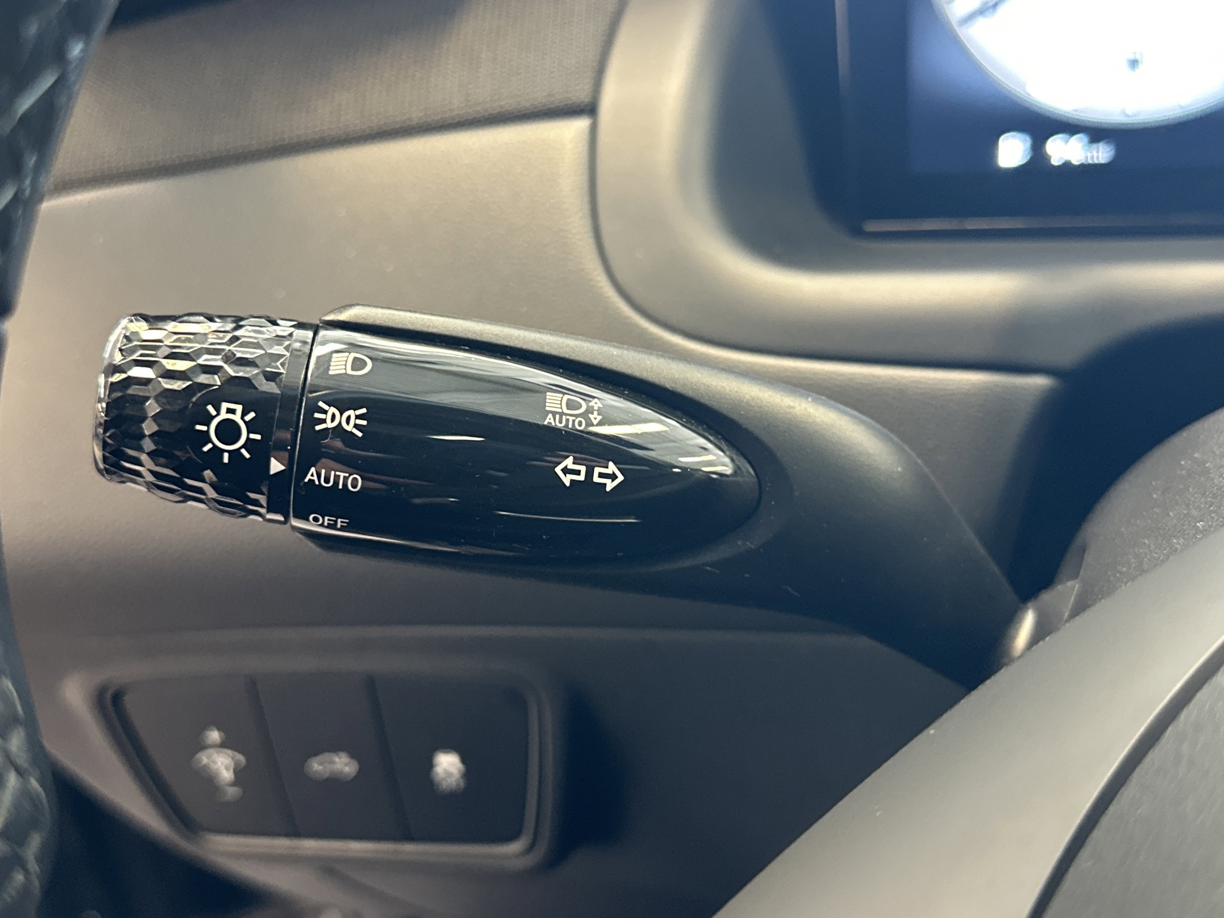 Used 2024 Hyundai Santa Cruz Limited image 31