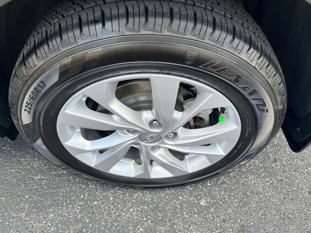 Used 2019 Hyundai Tucson Value image 24