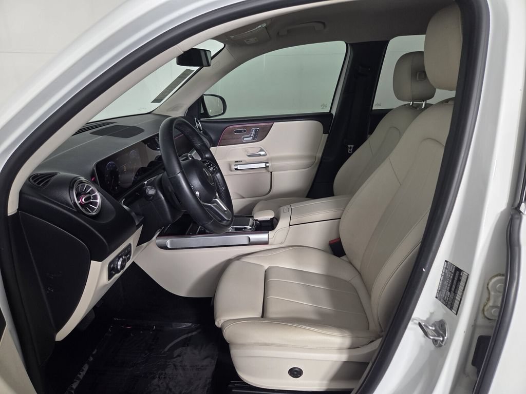 Used 2020 Mercedes-Benz GLB 250 image 8