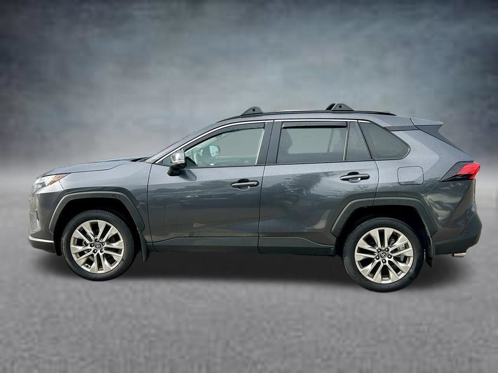 Used 2025 Toyota RAV4 XLE Premium w/ Weather Package FWD image 9