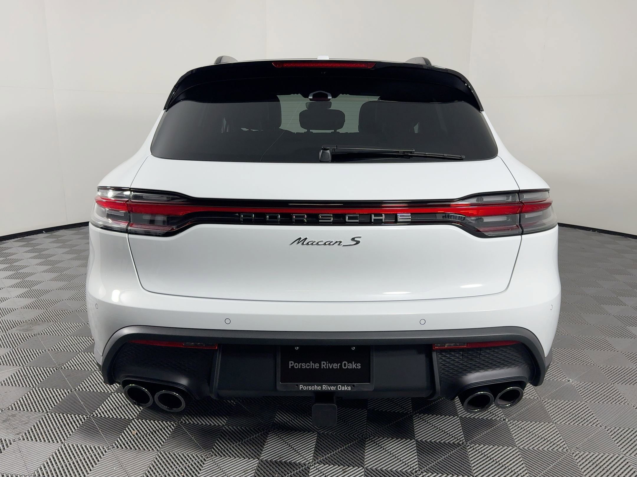 Used 2026 Porsche Macan S image 10