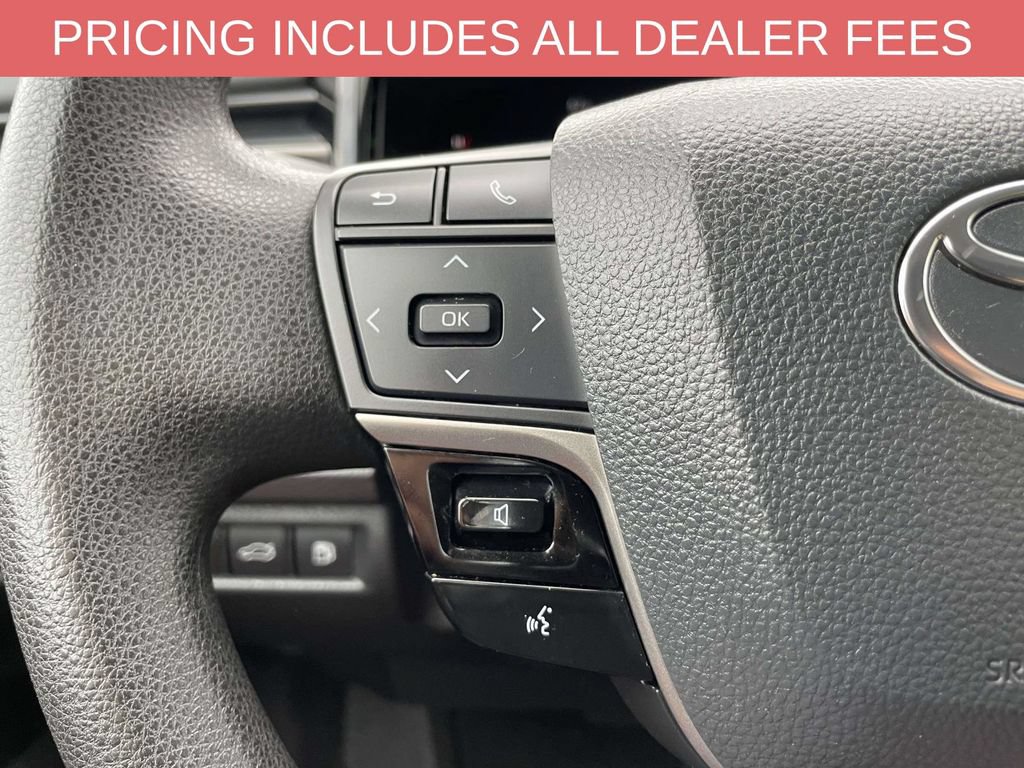Used 2025 Toyota Camry LE FWD image 24
