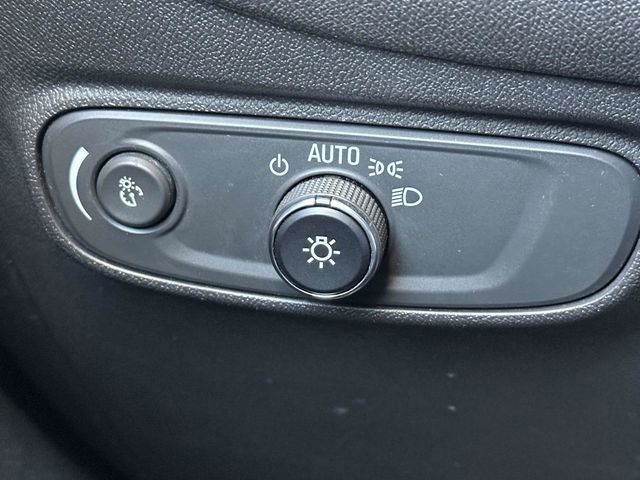 Used 2020 Chevrolet Equinox LT image 14