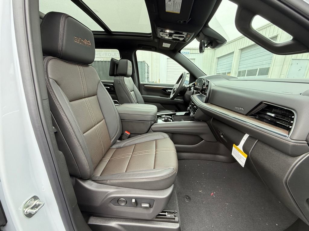 New 2026 Chevrolet Tahoe High Country image 30
