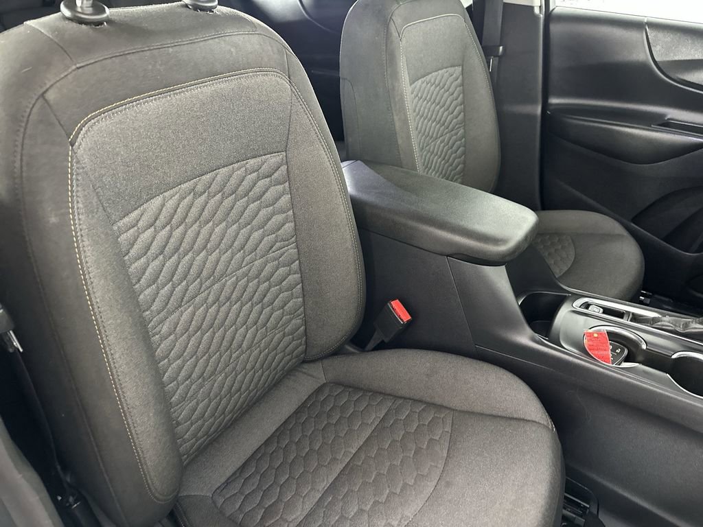 Used 2020 Chevrolet Equinox LT image 28