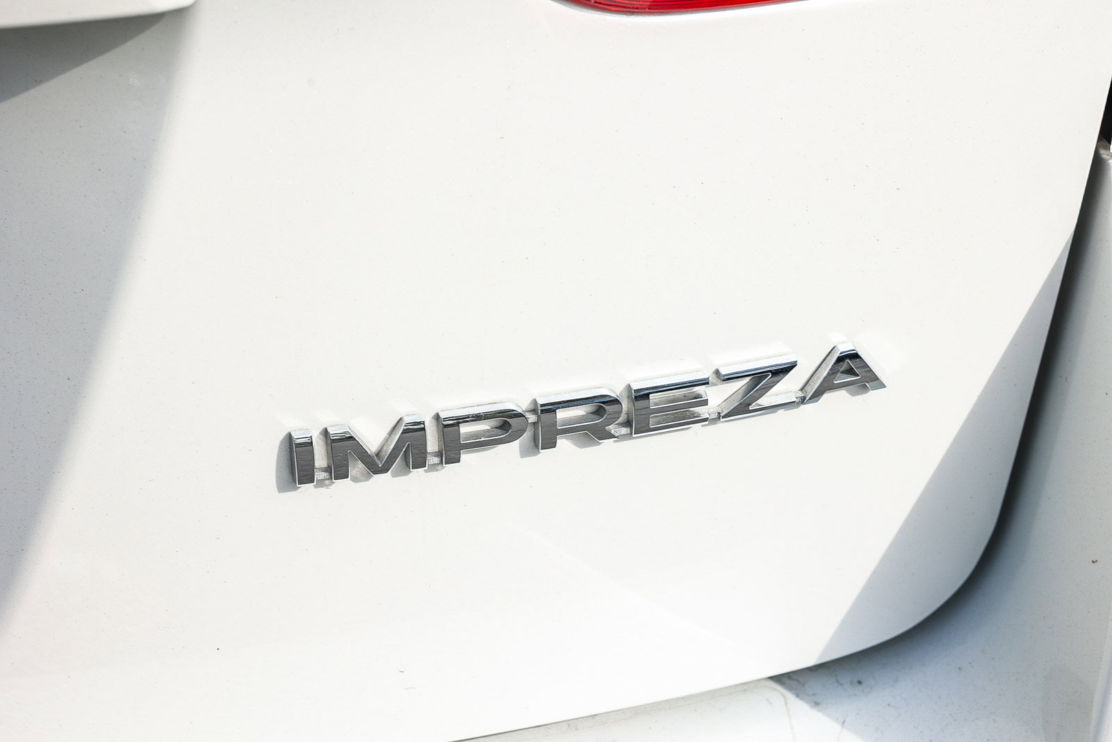 Used 2020 Subaru Impreza 2.0i Limited image 11