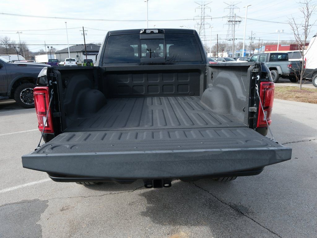 New 2026 RAM 2500 Big Horn AWD/4WD image 33