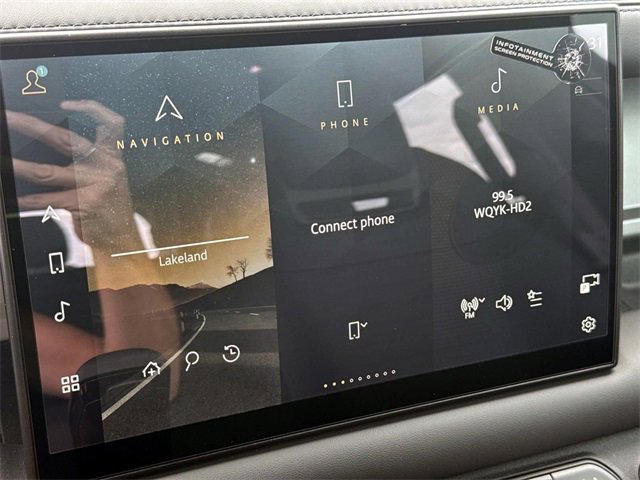 New 2025 Land Rover Defender 110 image 19